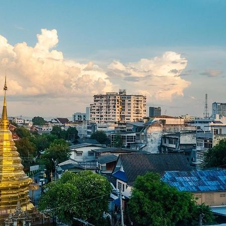 Satop Travelers Guesthouse Chiang Mai Exterior photo