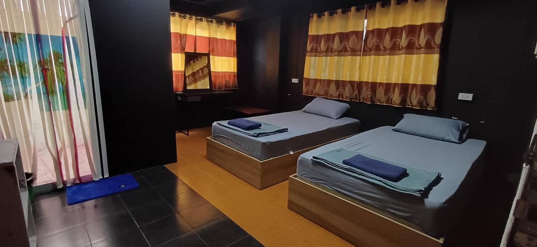 Satop Travelers Guesthouse Chiang Mai Exterior photo