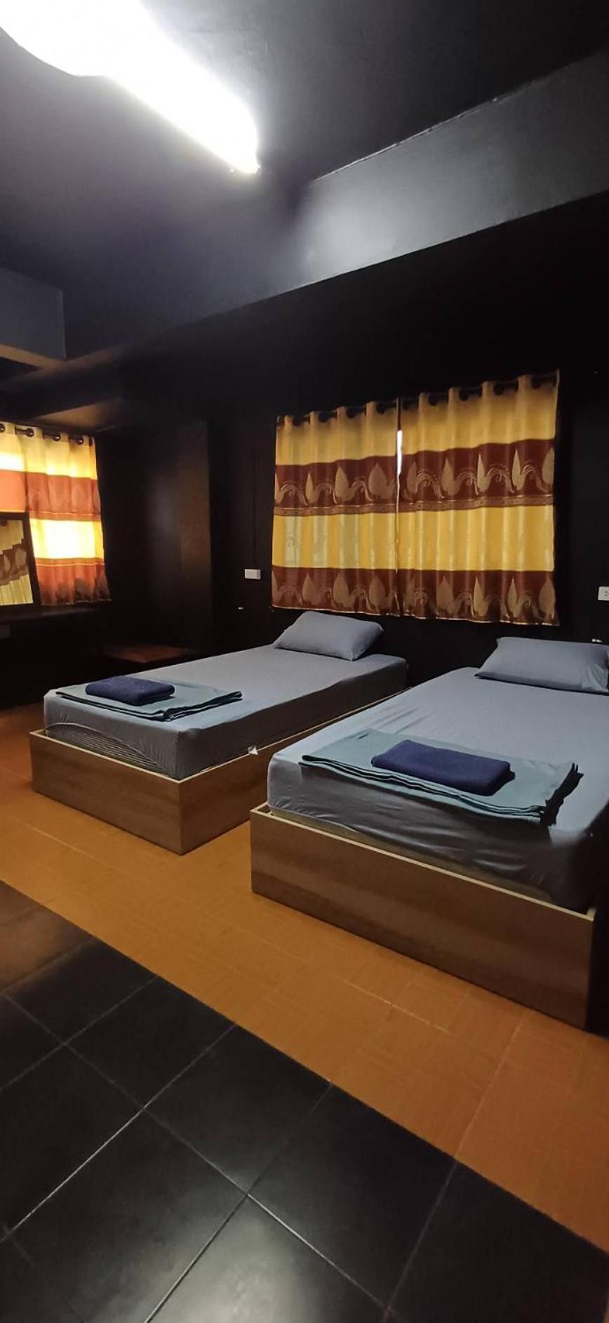 Satop Travelers Guesthouse Chiang Mai Exterior photo
